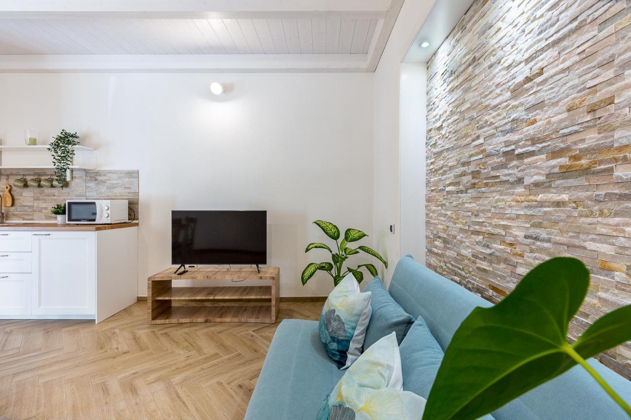 Ferienwohnung Casa Titina Capoterra Exterior foto